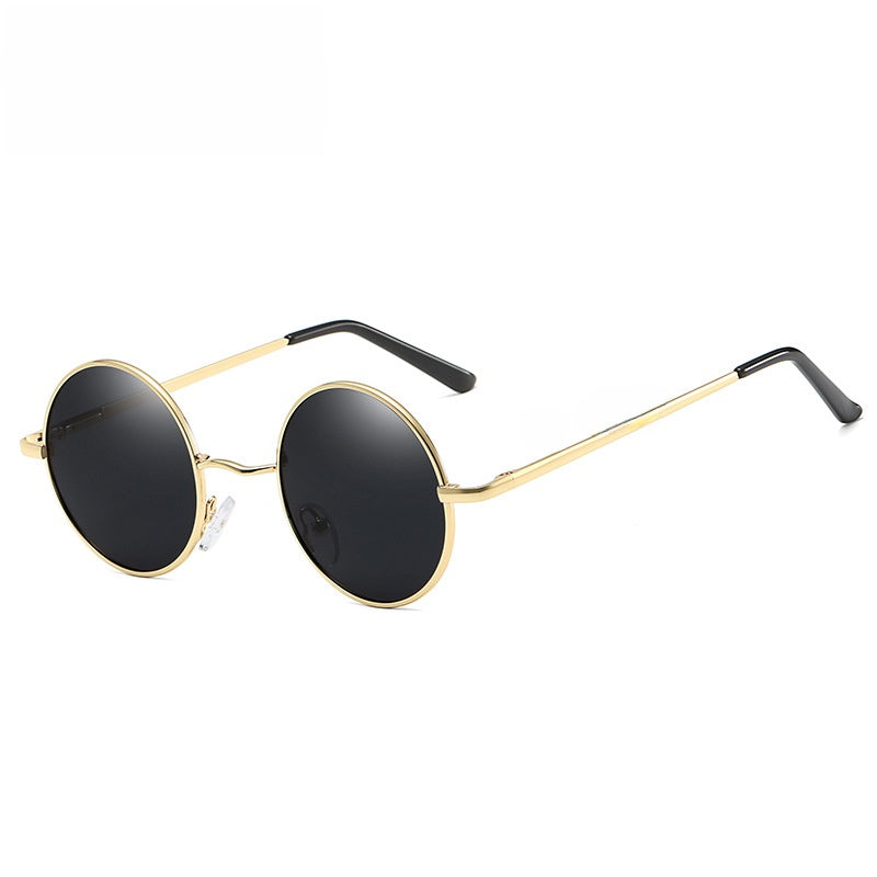 Round-framed sunglasses