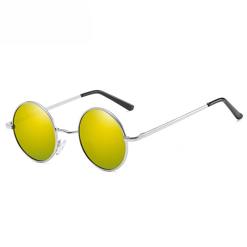 Round-framed sunglasses