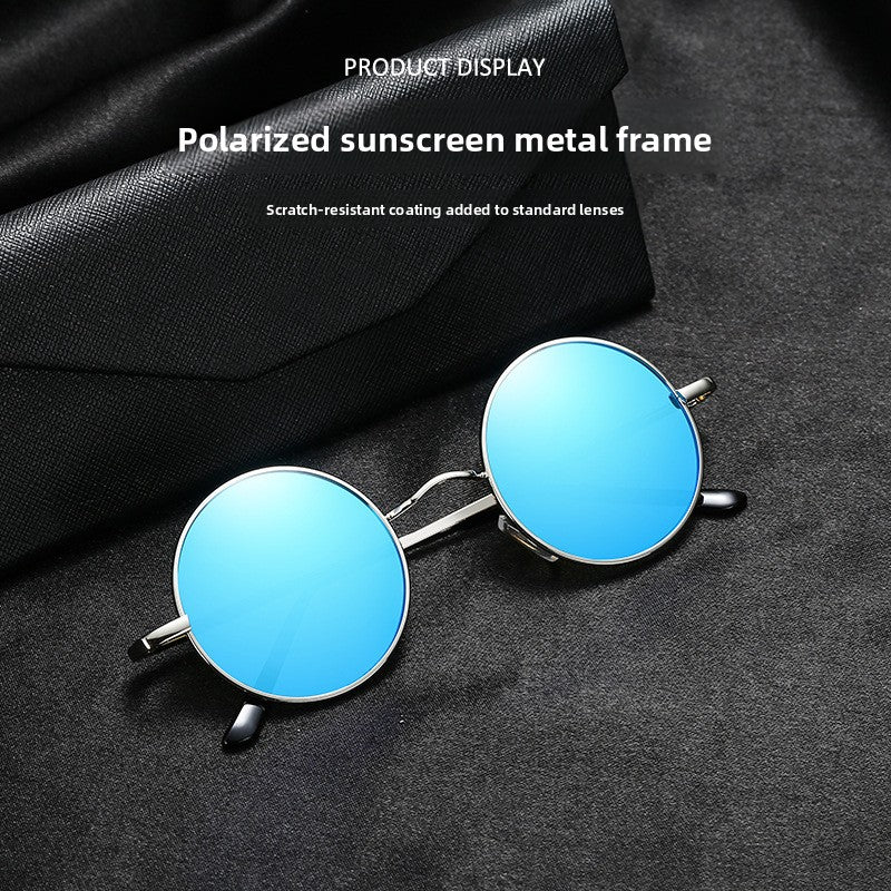 Round-framed sunglasses
