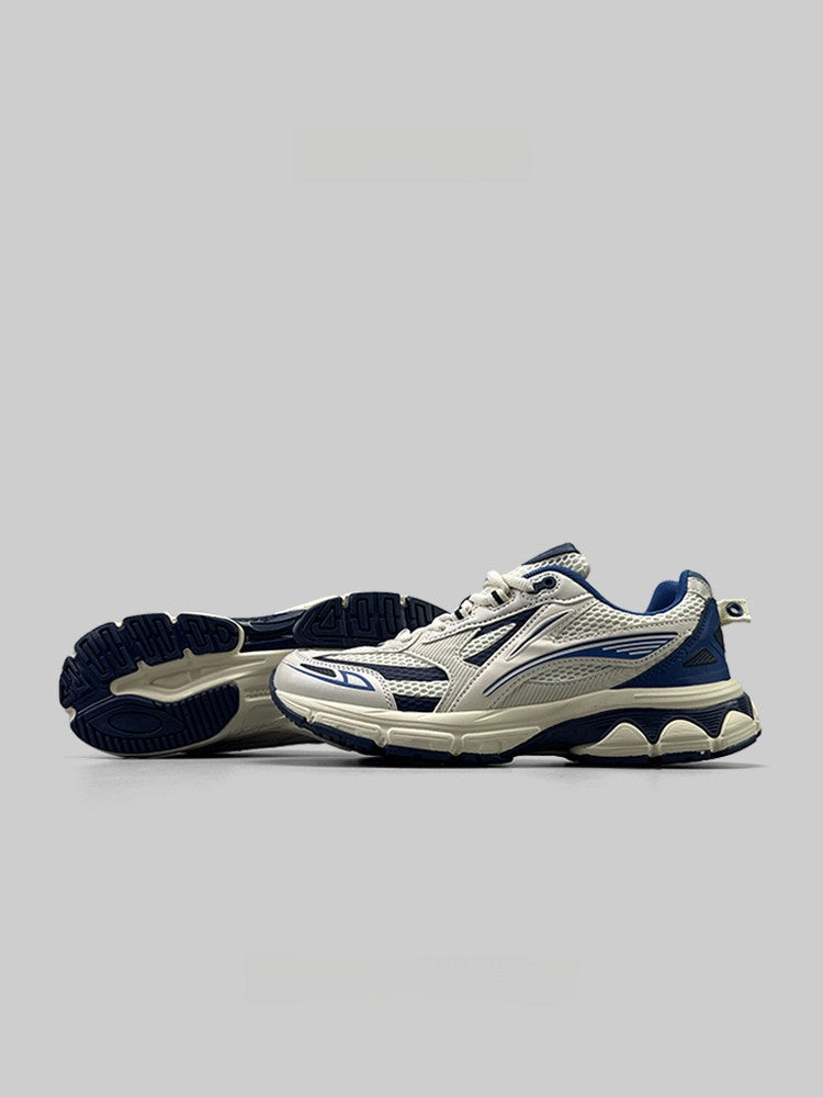 Retro casuals