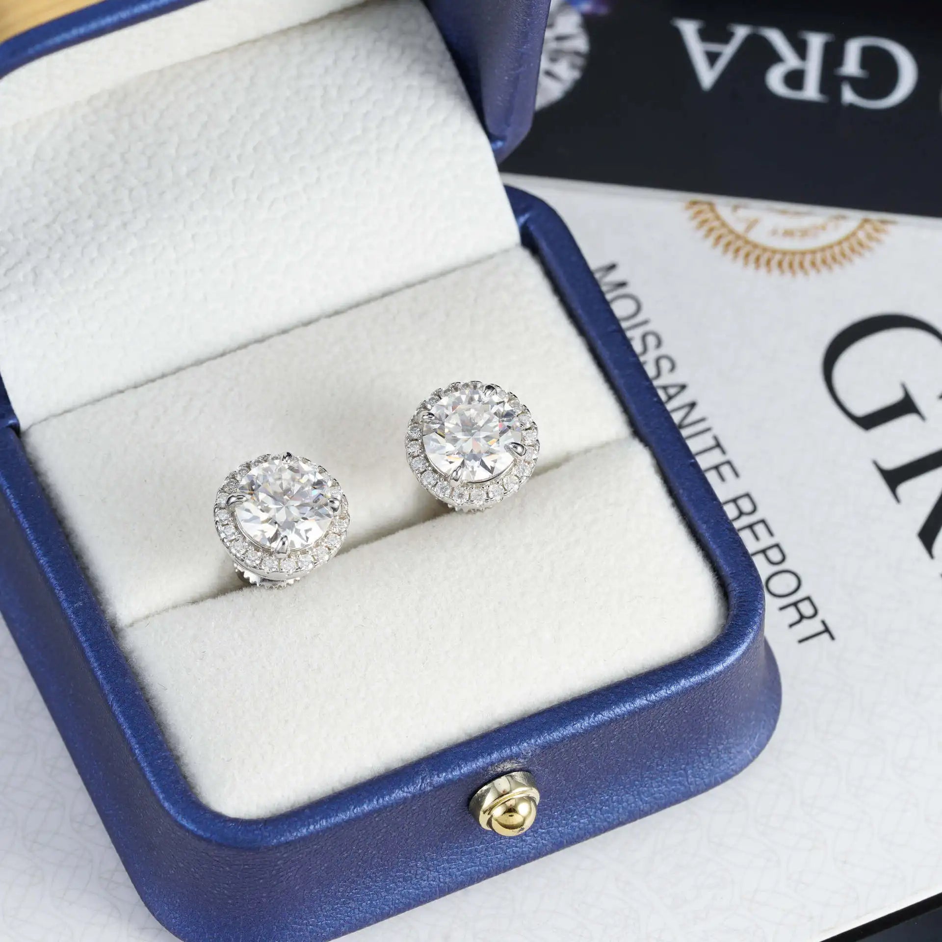 Moissanite  Earring
