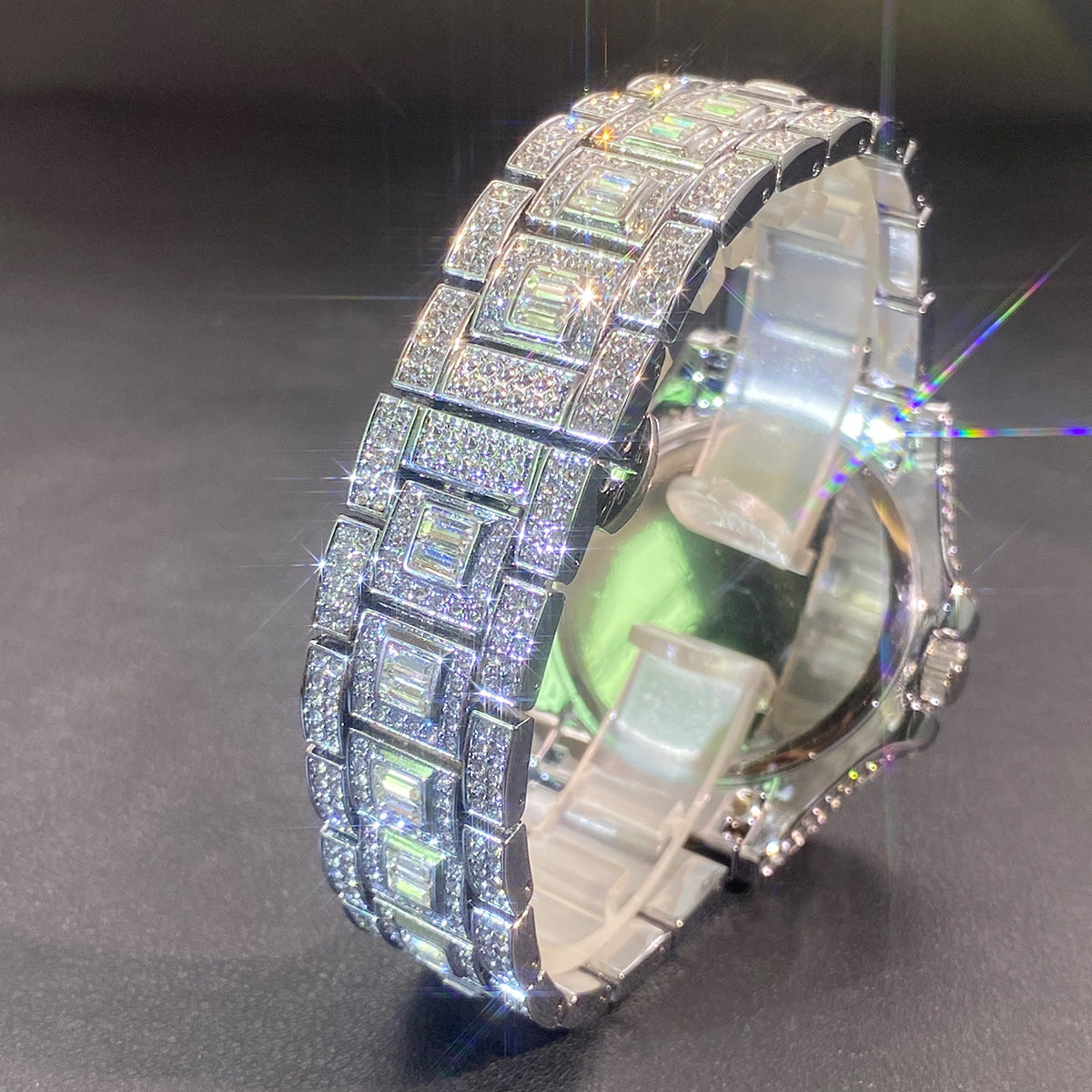Mens Fashion Diamond  Wristwatch