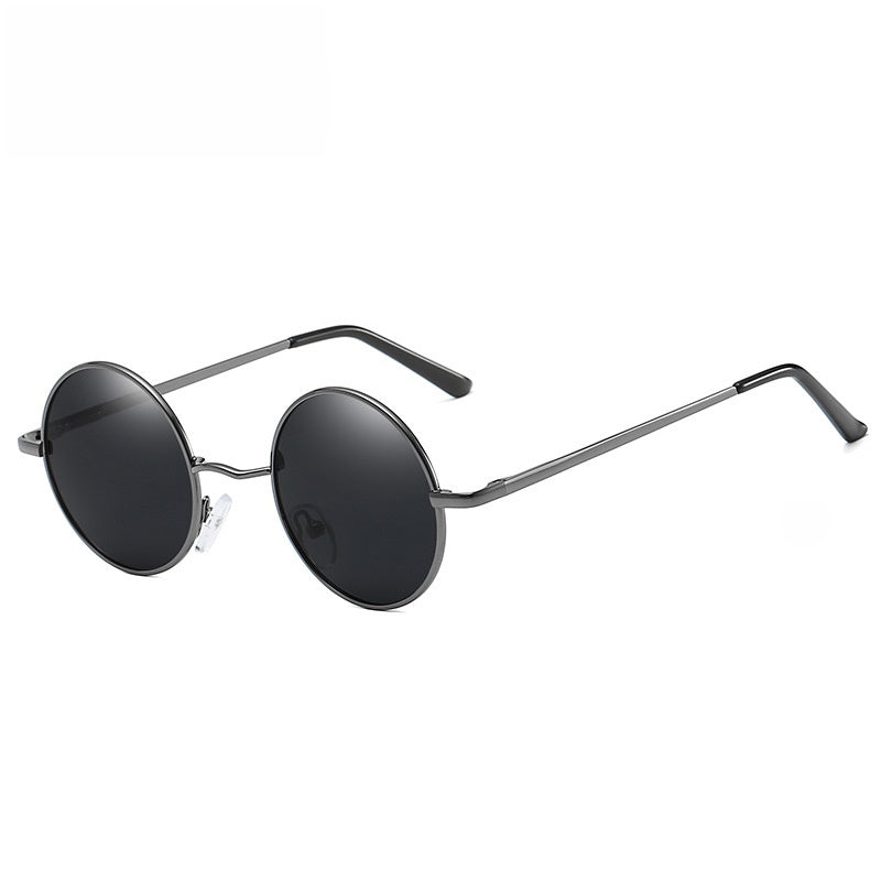 Round-framed sunglasses